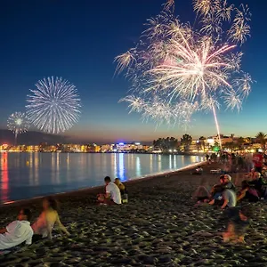 https://apartamentos-sonido-de-mar.topcostabravahotels.com